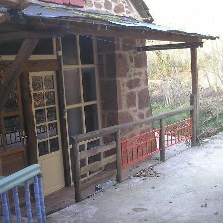 Grange Renovee En Pleine Nature Valady Kültér fotó