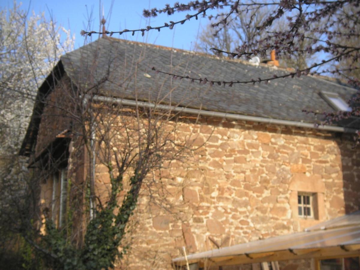 Grange Renovee En Pleine Nature Valady Kültér fotó